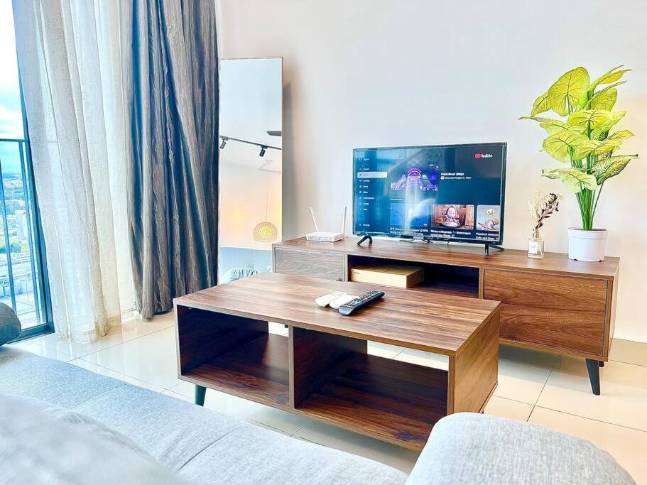 G 1-5Pax Cozy Home Trefoil Setia Alam 100Mps Wifi & Tv Sccc Eksteriør billede